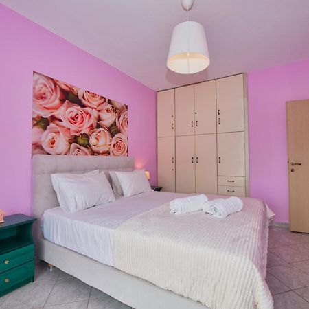 La Casa Di Nonna Anna Aparthotel Nikiana Ngoại thất bức ảnh