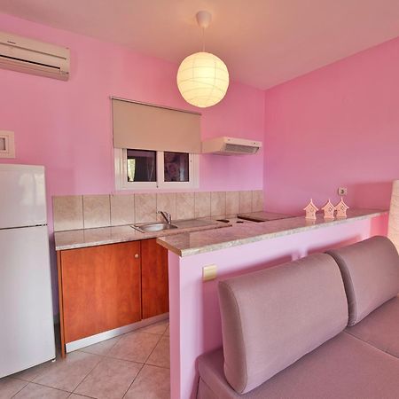 La Casa Di Nonna Anna Aparthotel Nikiana Ngoại thất bức ảnh