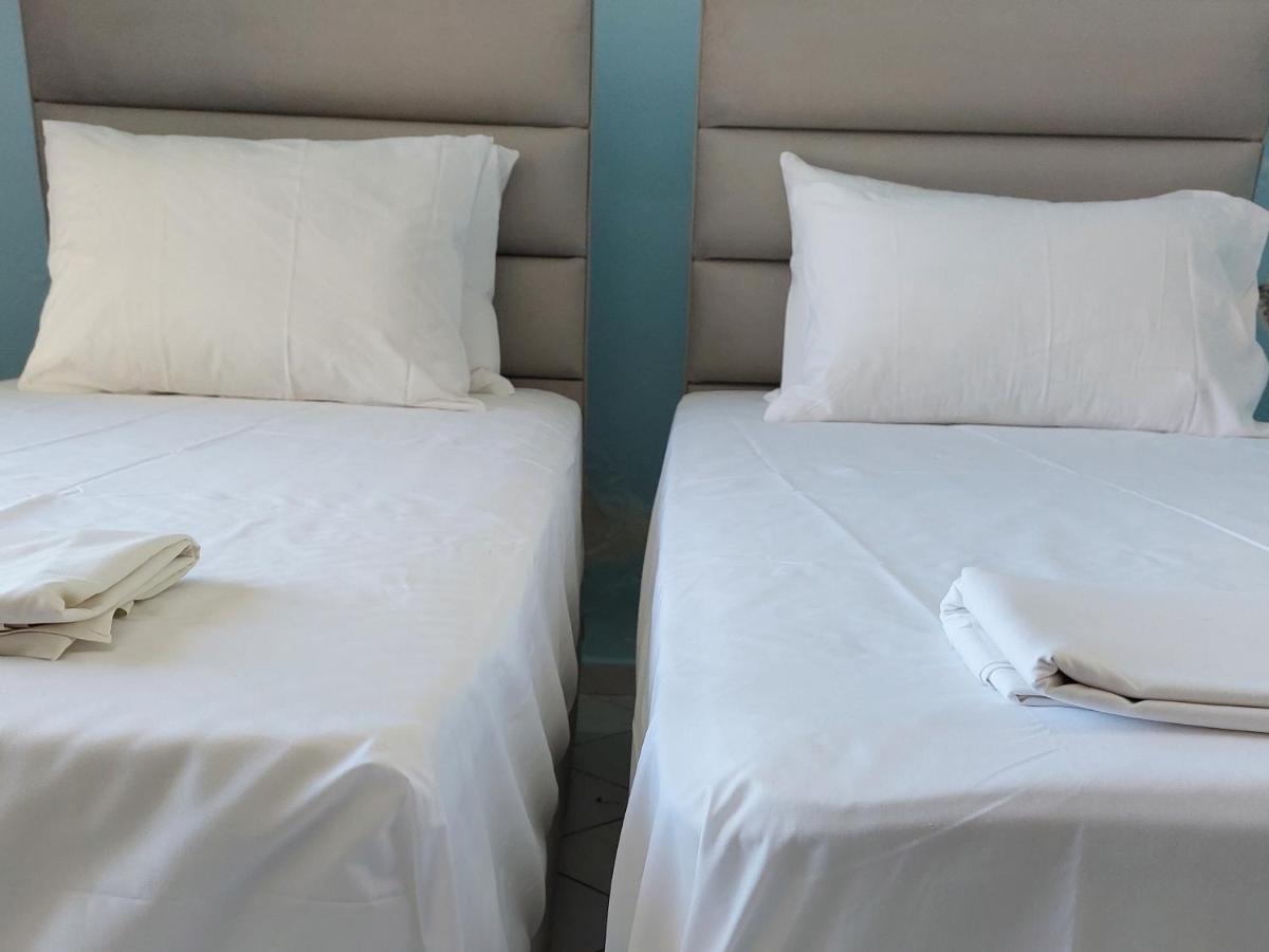 La Casa Di Nonna Anna Aparthotel Nikiana Ngoại thất bức ảnh