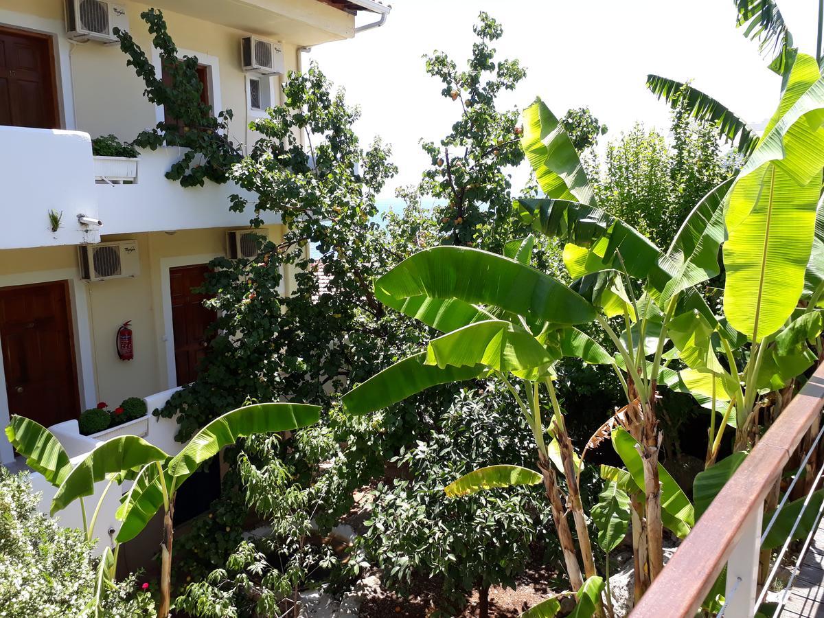 La Casa Di Nonna Anna Aparthotel Nikiana Ngoại thất bức ảnh